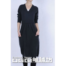 Modern knitted pure cashmere loose casual swearter dress, V-neck